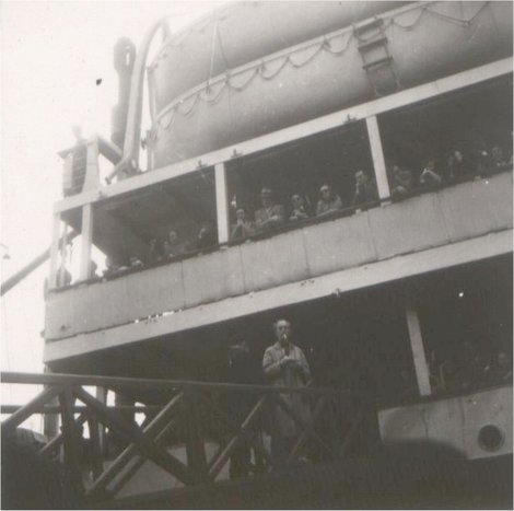 Embarque de Arpad Szenes no navio com destino a Paris, 1947
Col. Fundação Arpad Szenes-Vieira da Silva